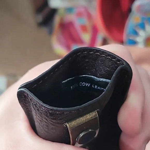 Marc by Marc Jacobs Men’s Clip Card Holder Badge Holder 100% Cow Leather - Picture 4 of 4